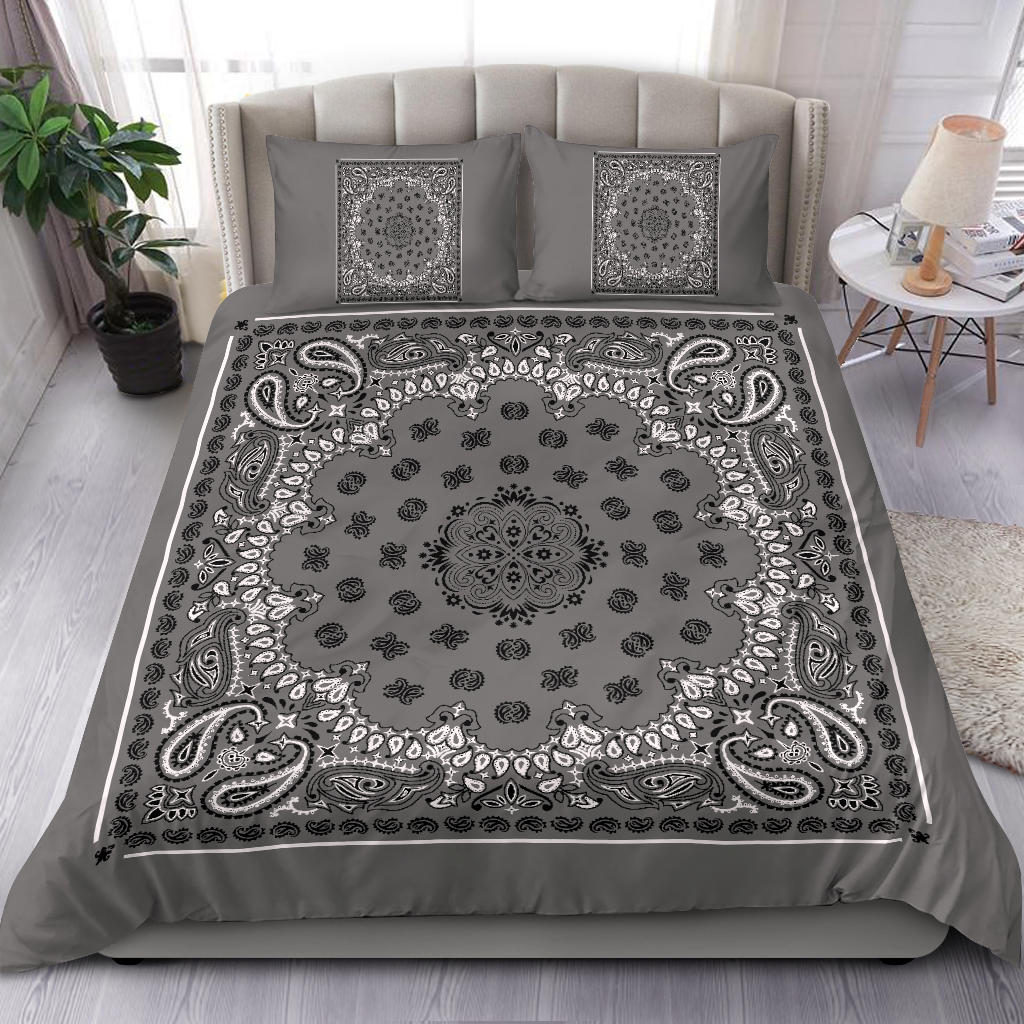 D4 Duvet Cover Set - Traditional Gray Bandana w Shams