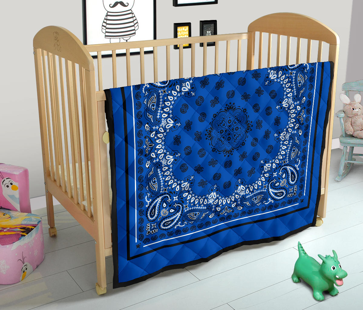 Quilt 2 Black Bandana on Blue Black Sq