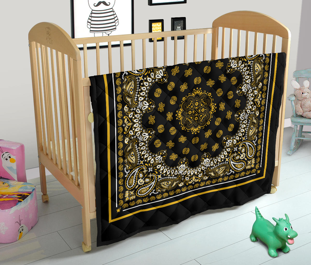 Quilt 2 Gold White Bandana on Black with Square