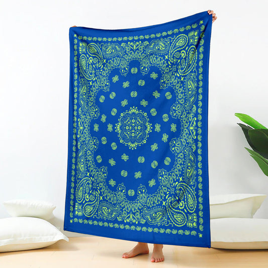 Ultra Plush 2 Lime on Cobalt Bandana Throw Blanket
