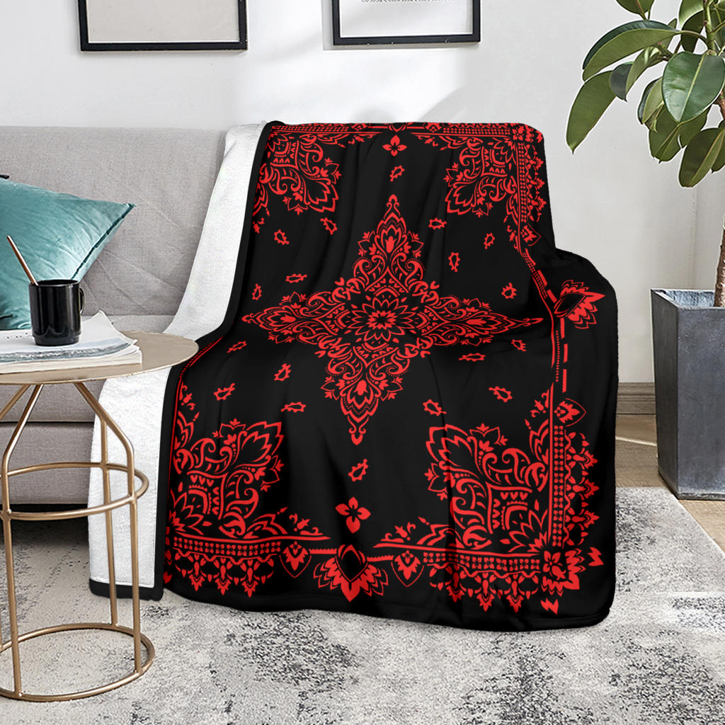 Ultra Plush 3 Red on Black Bandana Throw Blanket