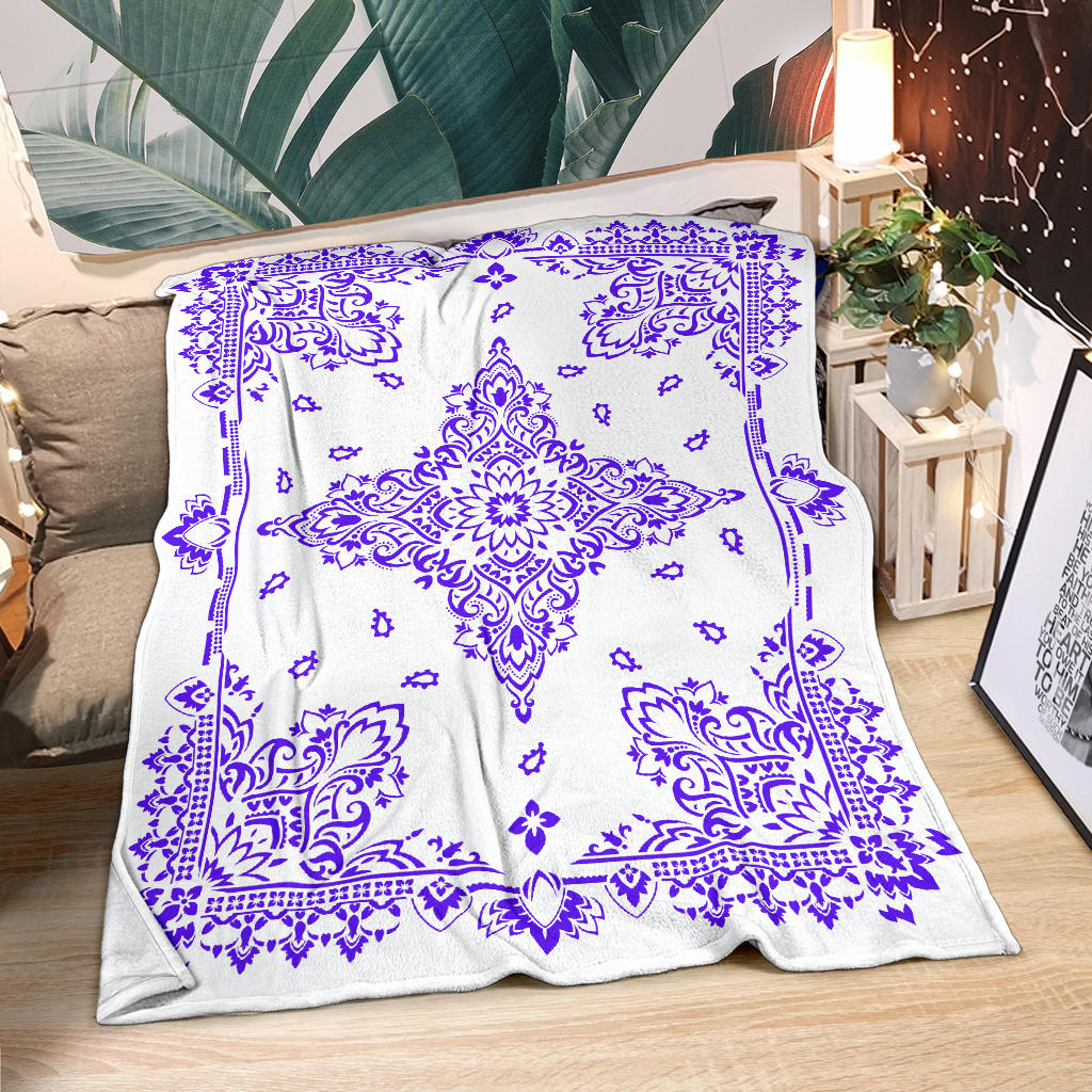 Ultra Plush 3 Violet on White Bandana Throw Blanket