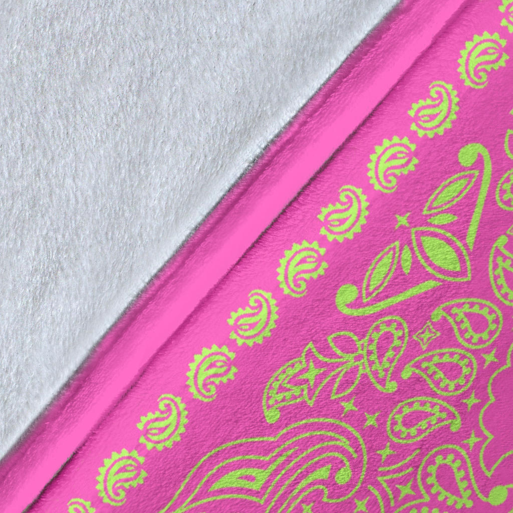 Ultra Plush 2 Lime on Pink Bandana Throw Blanket