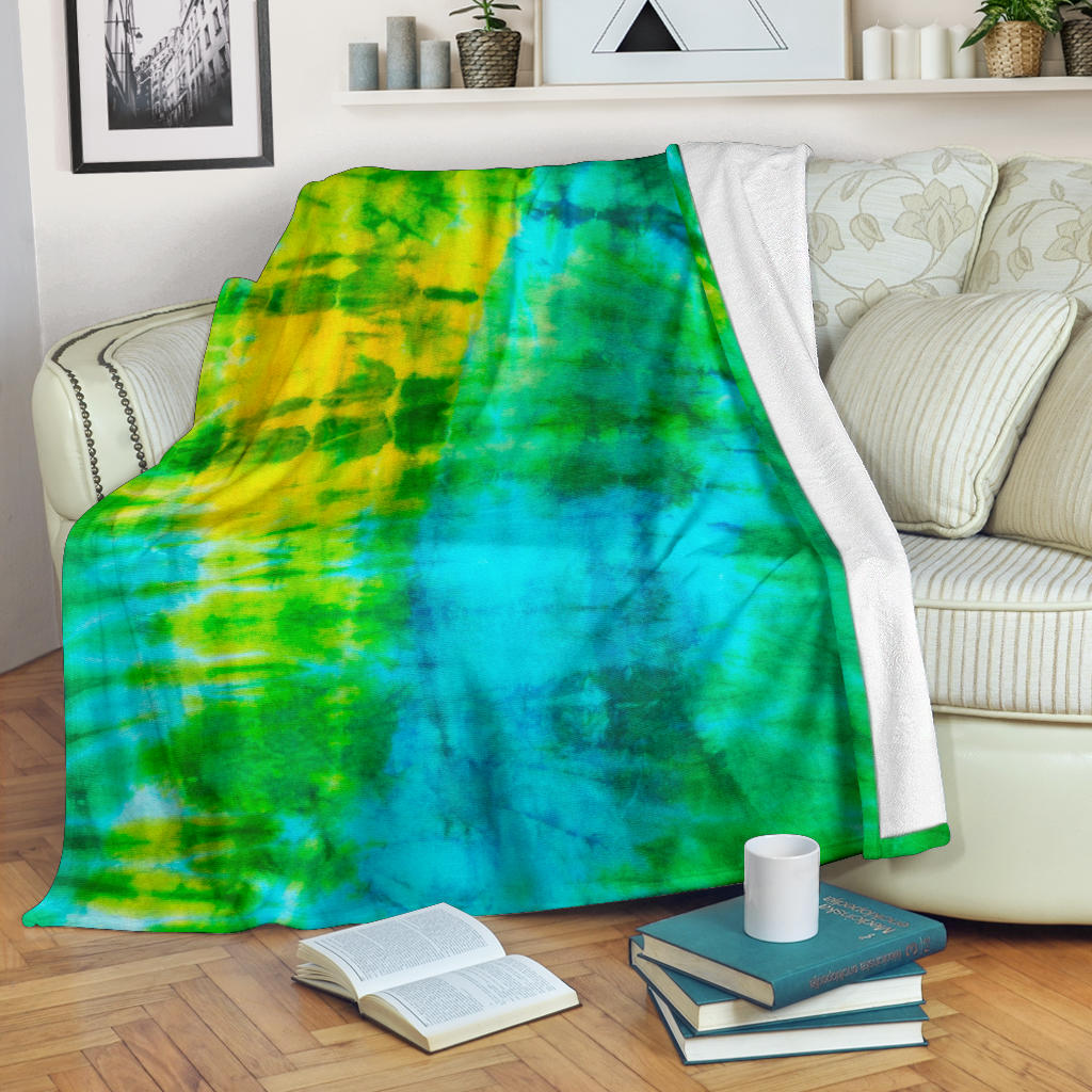 Ultra Plush Aqua Daze Tie Dye Throw Blanket
