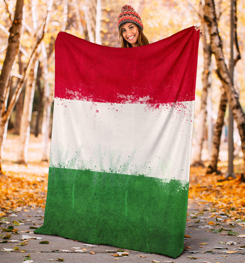 Italian Flag Fleece Throw Blanket