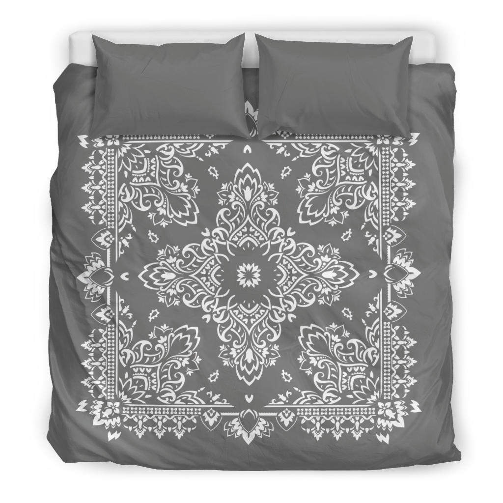 D2 Duvet Cover Set - Gray and White w Shams