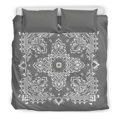 D2 Duvet Cover Set - Gray and White w Shams