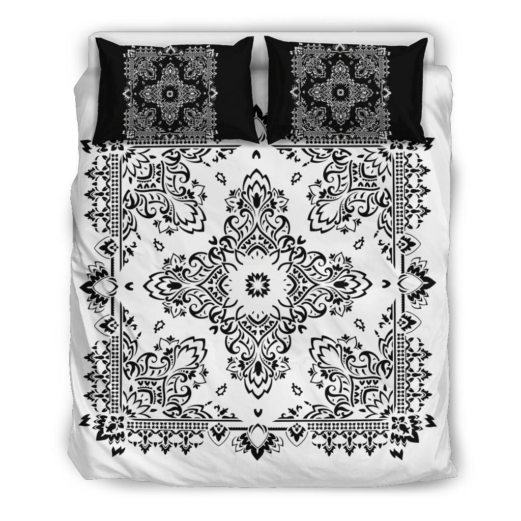 D2 Duvet Set - Black on White Bandana w Inverse Shams