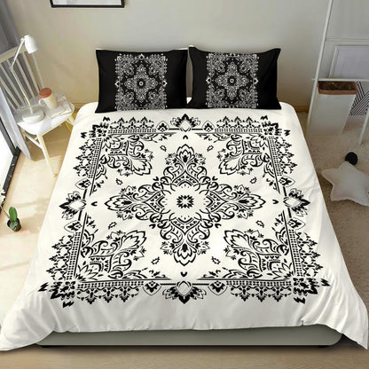 D2 Duvet Set - Black on White Bandana w Inverse Shams