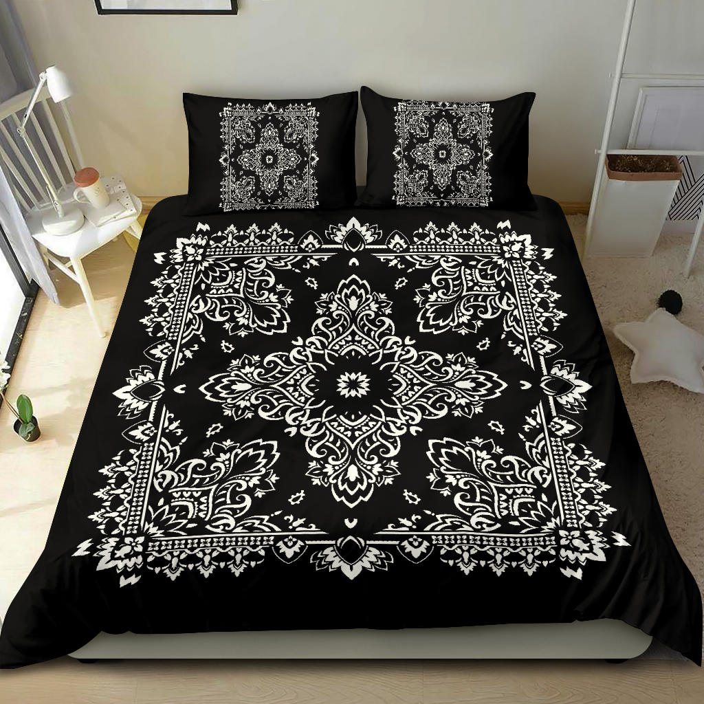 D2 Duvet Cover Set - Black and White Bandana w Shams