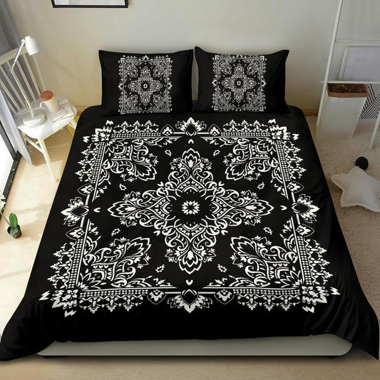 D2 Duvet Cover Set - Black and White Bandana w Shams