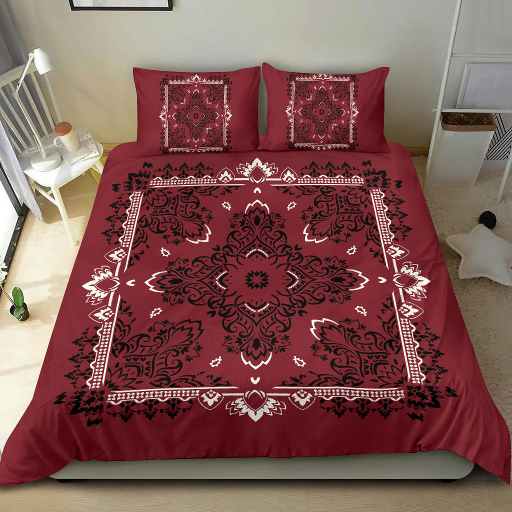 D2 Duvet Cover Set - Maroon and White w Shams