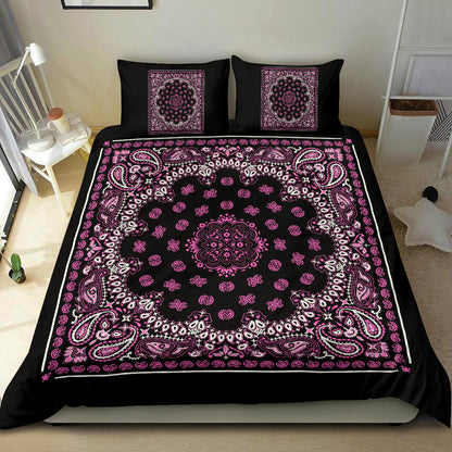 D4 Duvet Set - Black and Pink Bandana w Shams