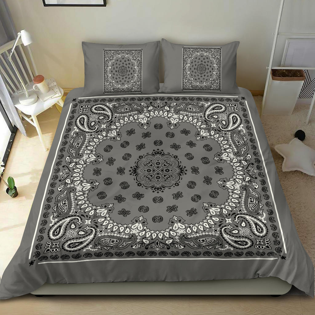 D4 Duvet Cover Set - Traditional Gray Bandana w Shams