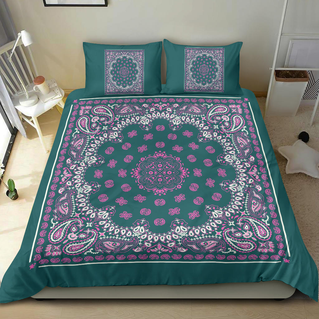 D4 Duvet Cover Set - Pine and Pink Bandana w Shams