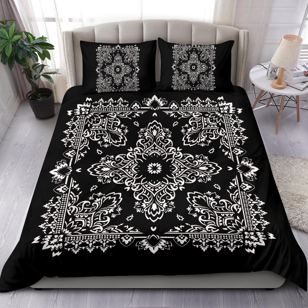 D2 Duvet Cover Set - Black and White Bandana w Shams
