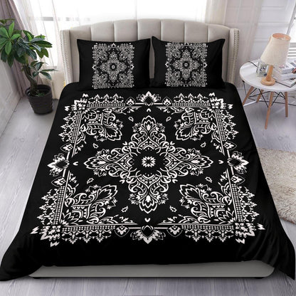 D2 Duvet Cover Set - Black and White Bandana w Shams