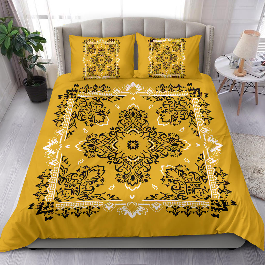 D2 Duvet Cover Set - Gold Traditional Bandana w Shams