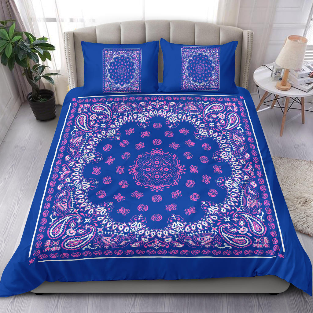 D4 Duvet Set - Blue and Pink Bandana w Shams