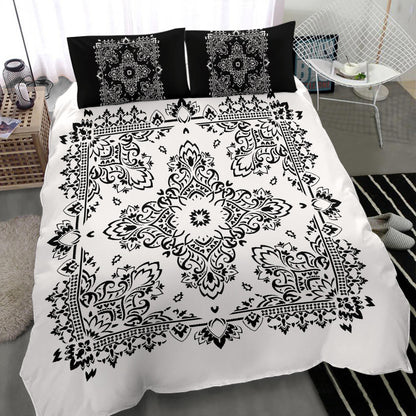 D2 Duvet Set - Black on White Bandana w Inverse Shams