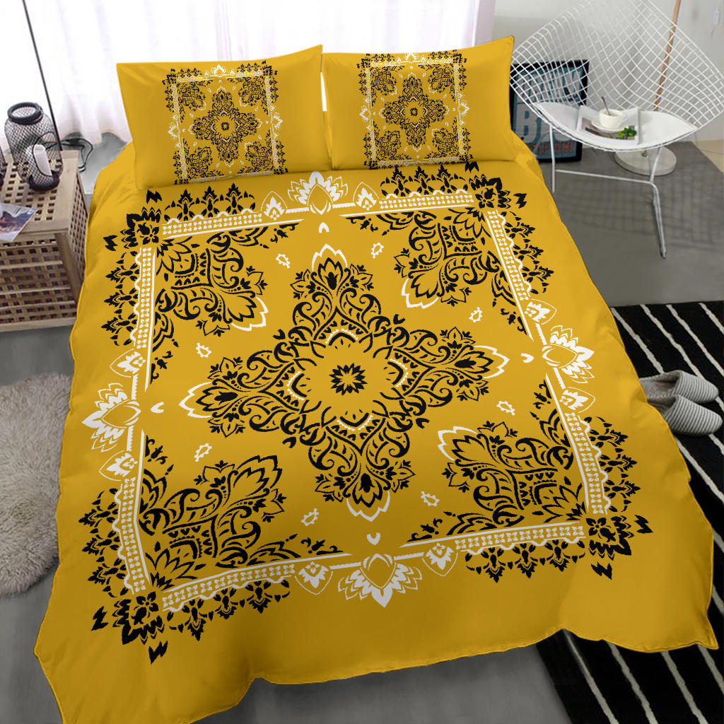 D2 Duvet Cover Set - Gold Traditional Bandana w Shams