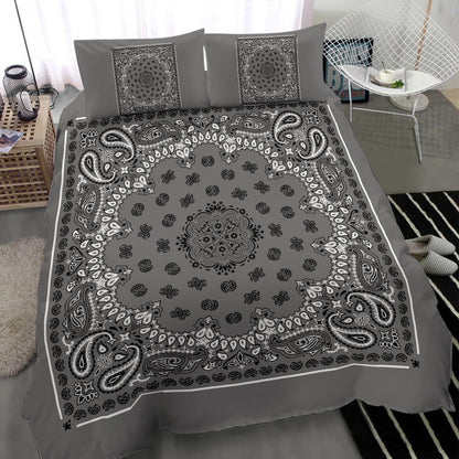 D4 Duvet Cover Set - Traditional Gray Bandana w Shams