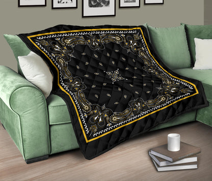 Quilt 5 Black Gold Bandana Quilt