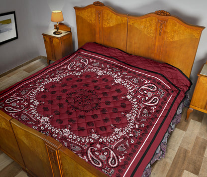 Quilt 2 Black White on Maroon Black Sq