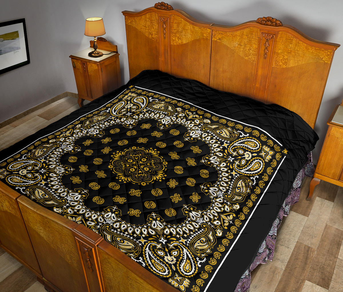 Quilt 2 Gold Bandana on Black Plain
