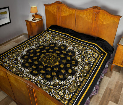 Quilt 2 Gold White Bandana on Black with Square