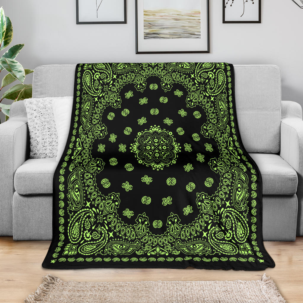 Ultra Plush 2 Lime on Black Bandana Throw Blanket