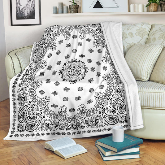 Ultra Plush 2 Black on White Bandana Throw Blanket