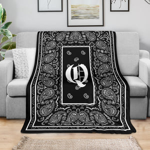 Black Ultra Plush Bandana Blanket - Q oe