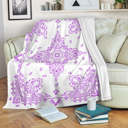 Ultra Plush 3 Magneta on White Bandana Throw Blanket