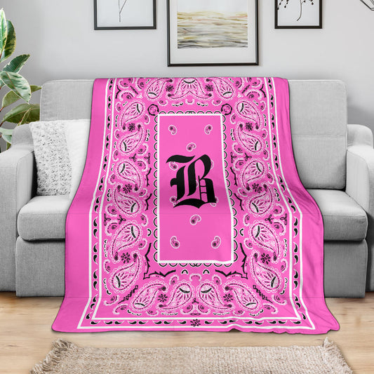 Pink Ultra Plush Bandana Blanket - B oe