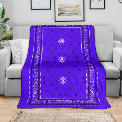 Ultra Plush 4 Black/White on Purple Bandana Throw Blanket
