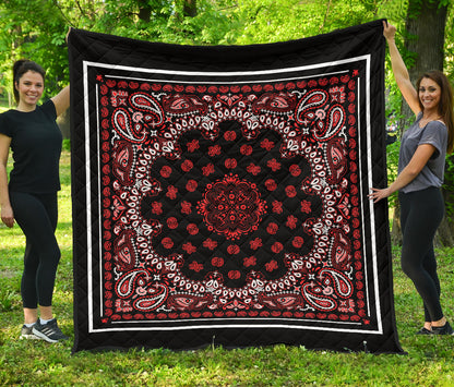 Quilt 2 Red Bandana on Black w White Sq.