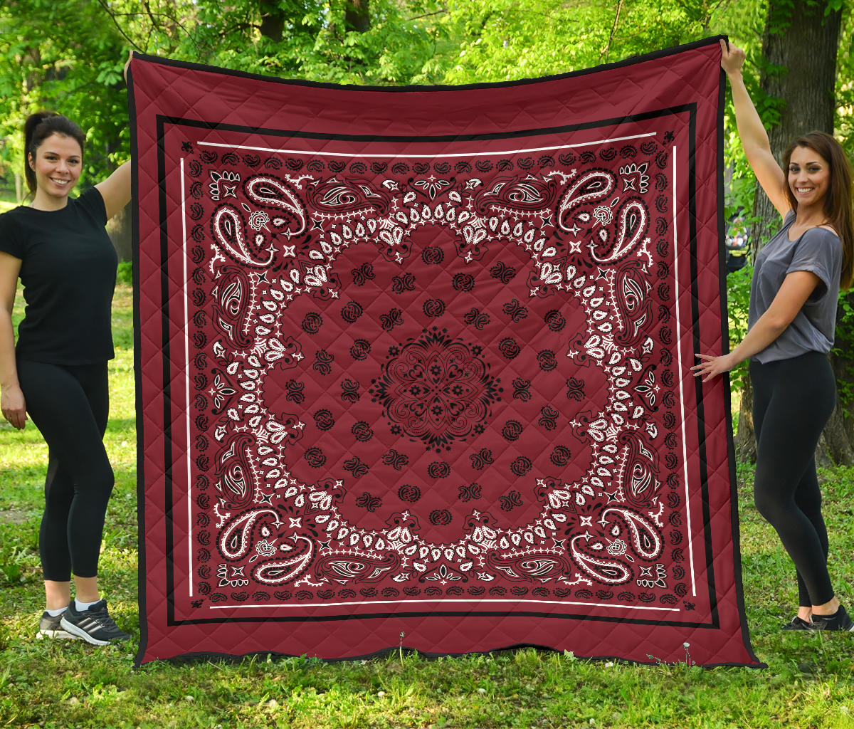 Quilt 2 Black White on Maroon Black Sq
