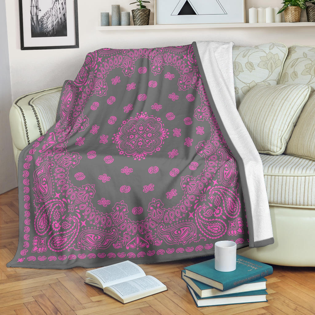 Ultra Plush 2 Pink on Gray Bandana Throw Blanket