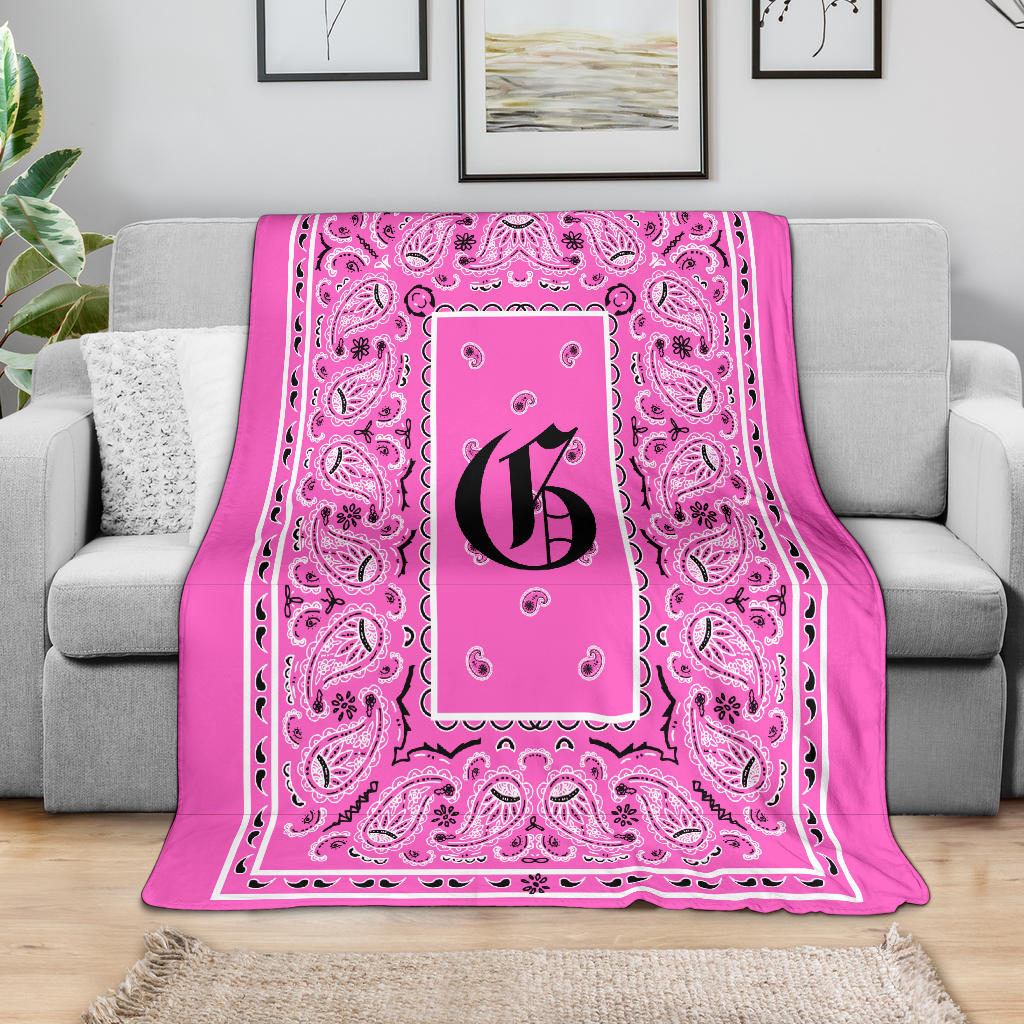 Pink Ultra Plush Bandana Blanket - G oe