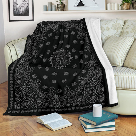 Ultra Plush 2 Gray on Black Bandana Throw Blanket