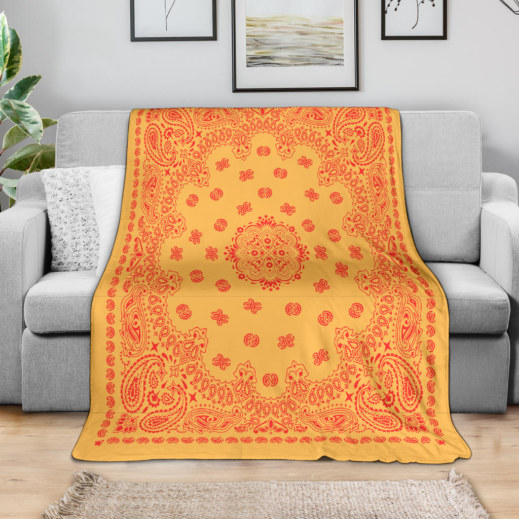 Ultra Plush 4 Red on Peach Bandana Throw Blanket