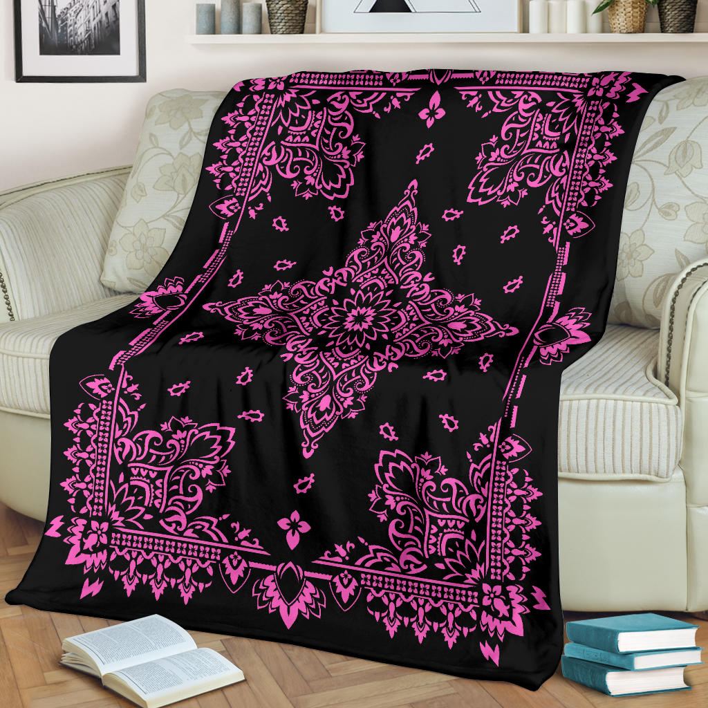 Ultra Plush 3 Pink on Black Bandana Throw Blanket