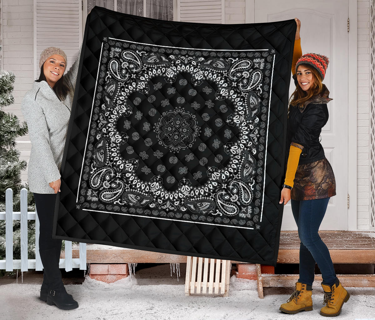 Quilt 2 Gray on Black Plain
