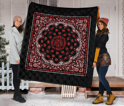 Quilt 2 Red Bandana on Black Plain