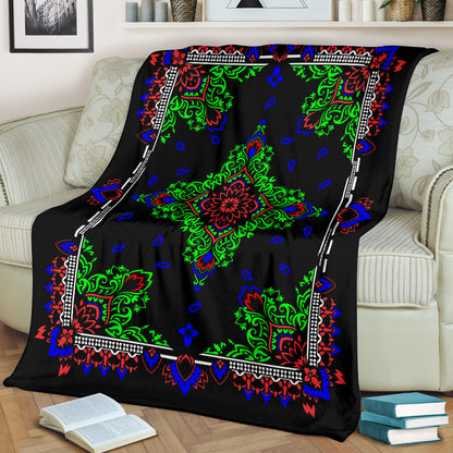 Ultra Plush 3 Pied on Black Bandana Throw Blanket