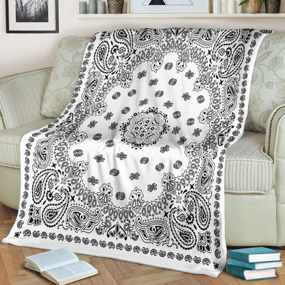 Ultra Plush 2 Black on White Bandana Throw Blanket