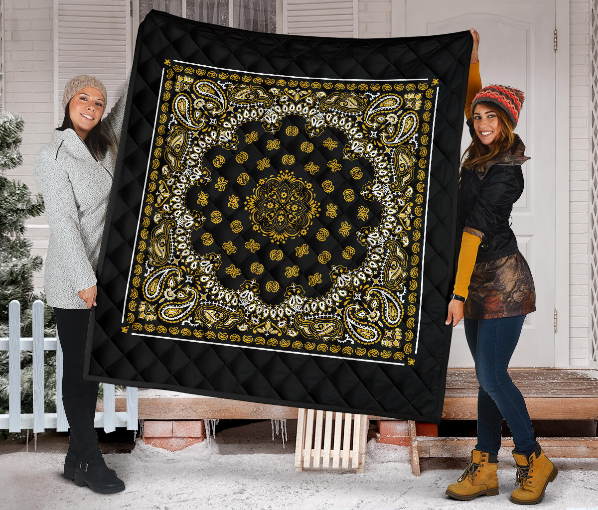 Quilt 2 Gold Bandana on Black Plain