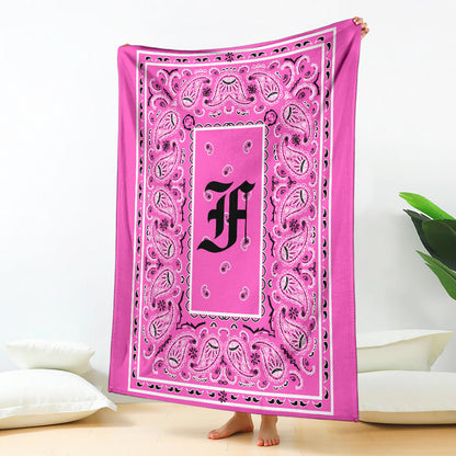 Pink Ultra Plush Bandana Blanket - F oe