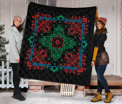 Quilt 3 Tri Color on Black